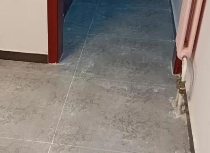 鄂温克瓷砖空鼓维修公司分享下鄂温克地砖空鼓了怎么办